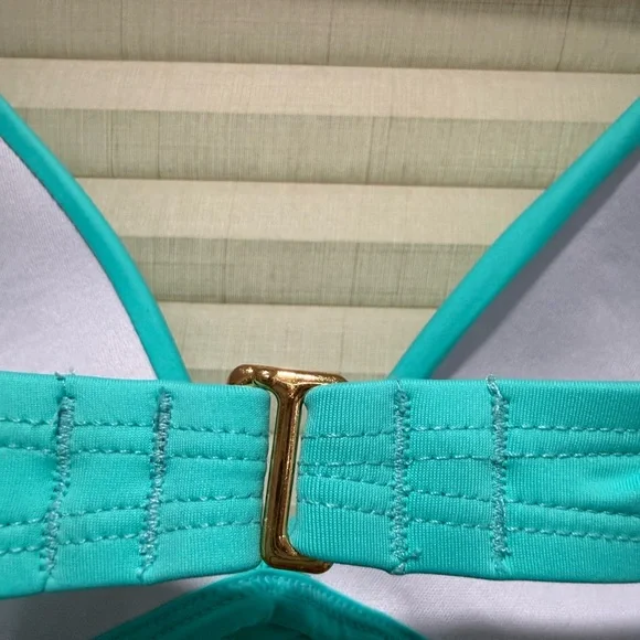 La Blanca Aqua One-Piece Swimsuit - Picture 3 of 6